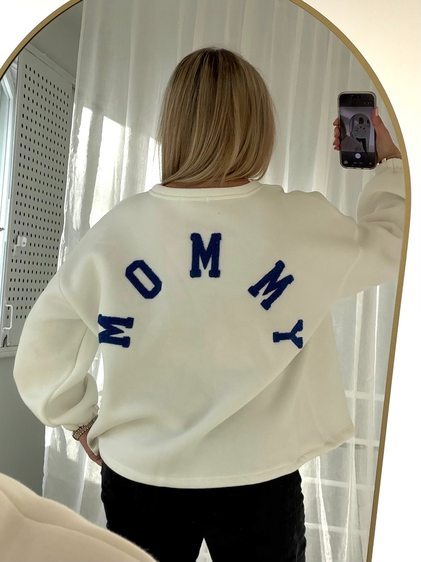 Mommy Pullover in Weiß