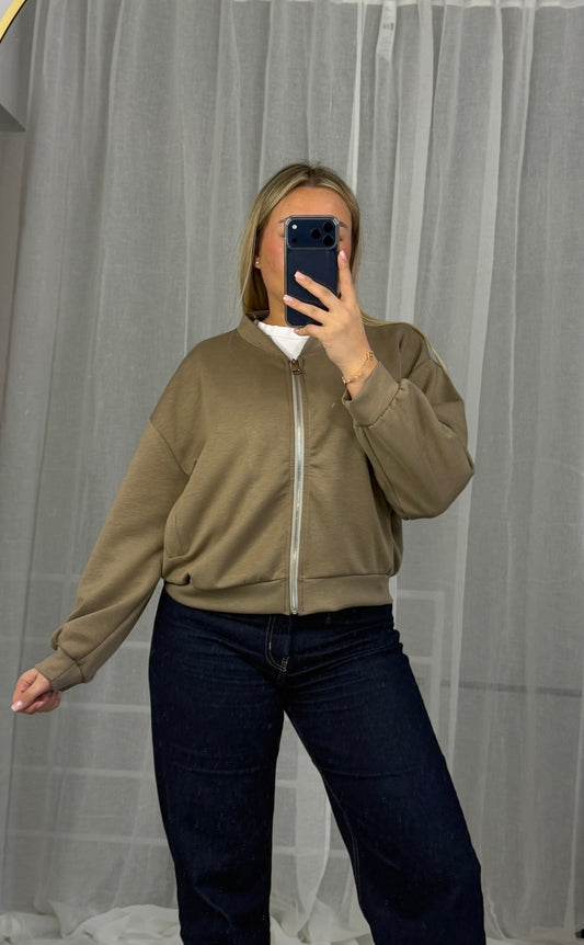 Butterstoff Jäckchen in Taupe