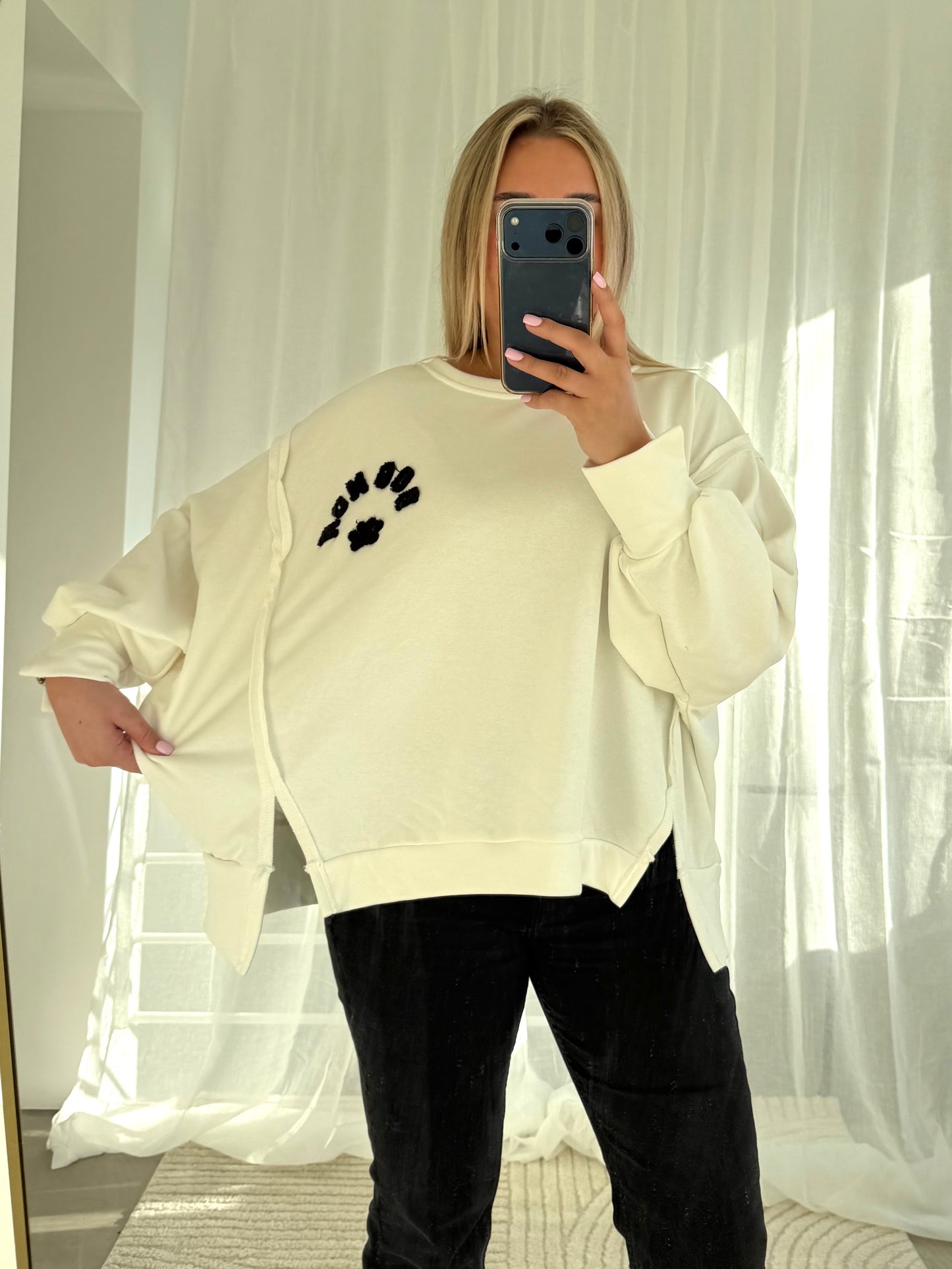Dog Mom Pullover in Weiß Schwarz