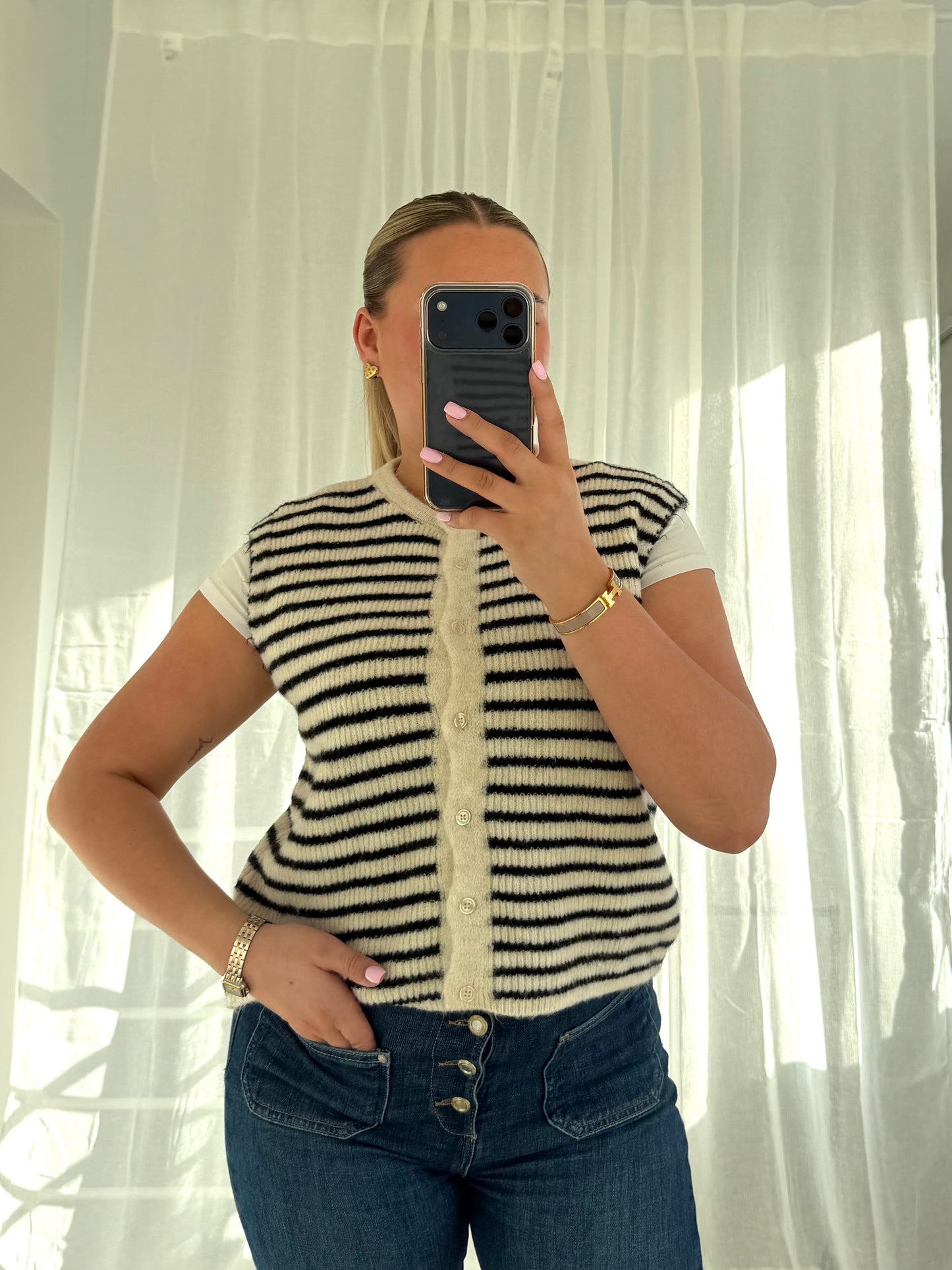 Ciccy Cardigan in Creme Schwarz